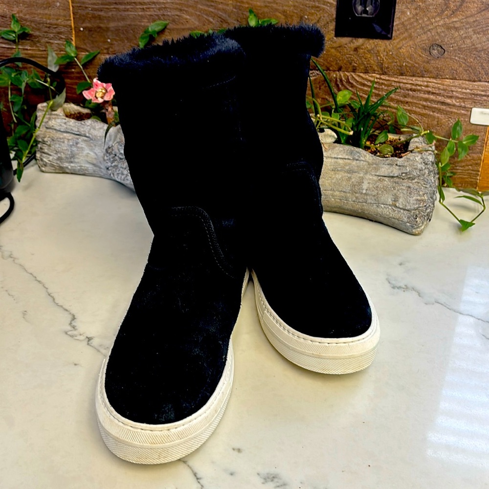 Moncler Black Suede Boots  Size 40 excellent condition